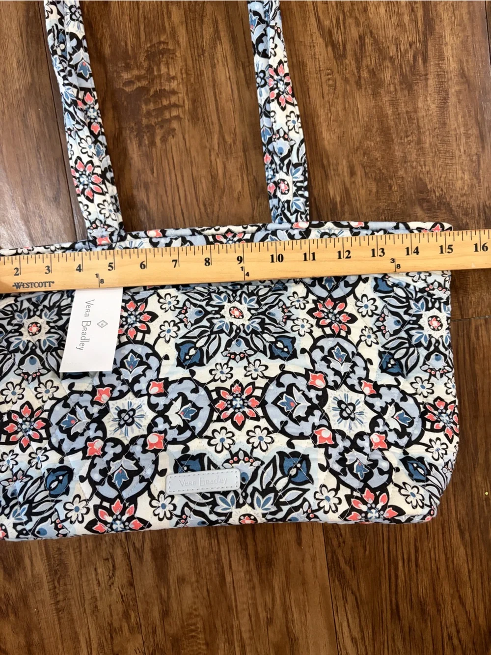 Vera Bradley Mandy Tote | Lisbon Medallion